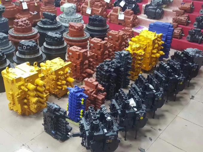 खुदाई करने वाले PC50 56 E305.5 E305 के लिए टिकाऊ फाइनल ड्राइव ट्रैवल मोटर TM06F 4