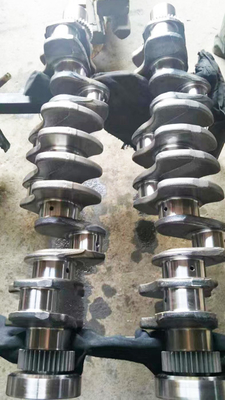 6D107 Diesel Engine Crankshaft 6754-01-1310 for PC200-8 PC220-8 Excavator