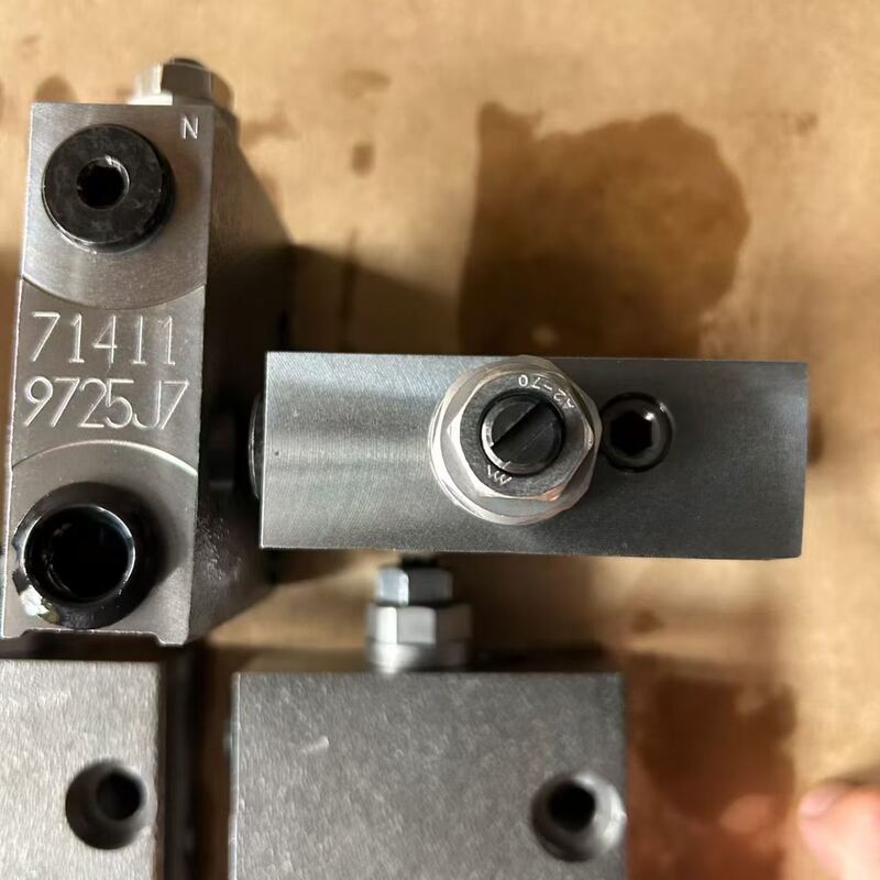723-40-71900 RELIEF VALVE ASSY FITS PC200-7 PC200-8 PC270-7 PC290-8